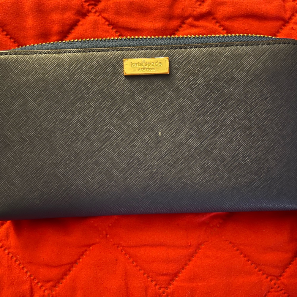 Kate Spade Navy Blue Wallet with Gold Accent - Picture 2 of 16